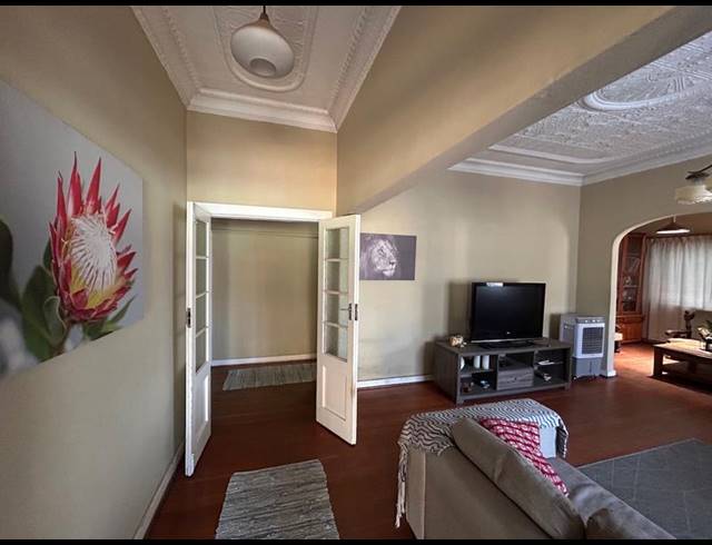 4 BEDROOM HOUSE FOR SALE IN SUNNYSIDE